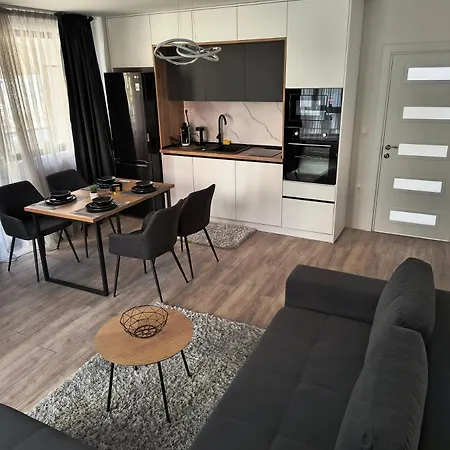 Infinity Park * 桑丹斯基